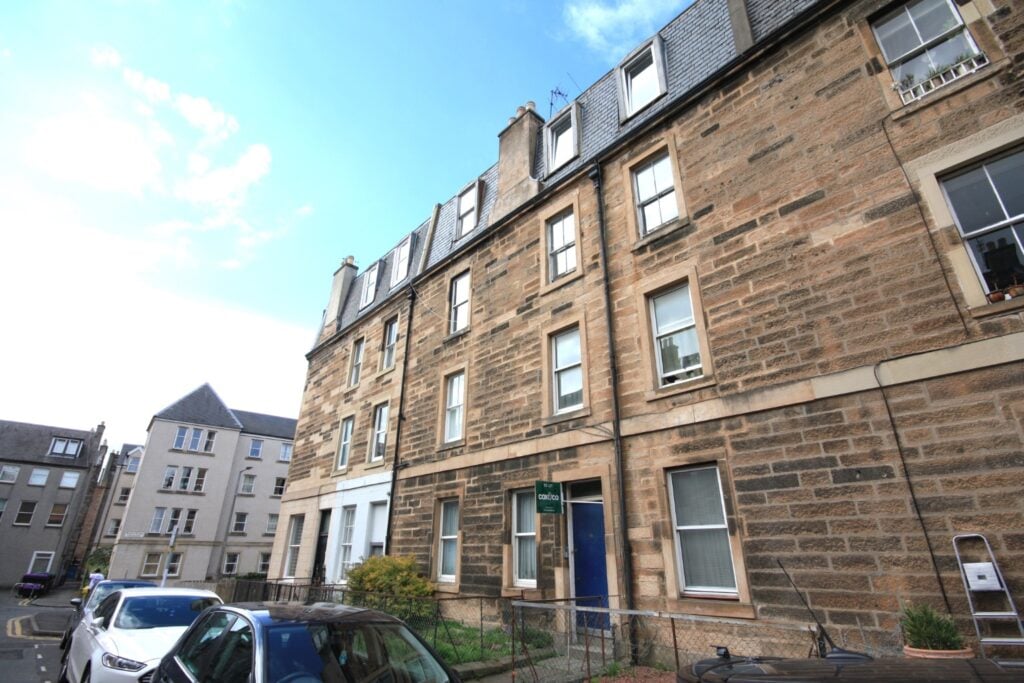 West Newington Place