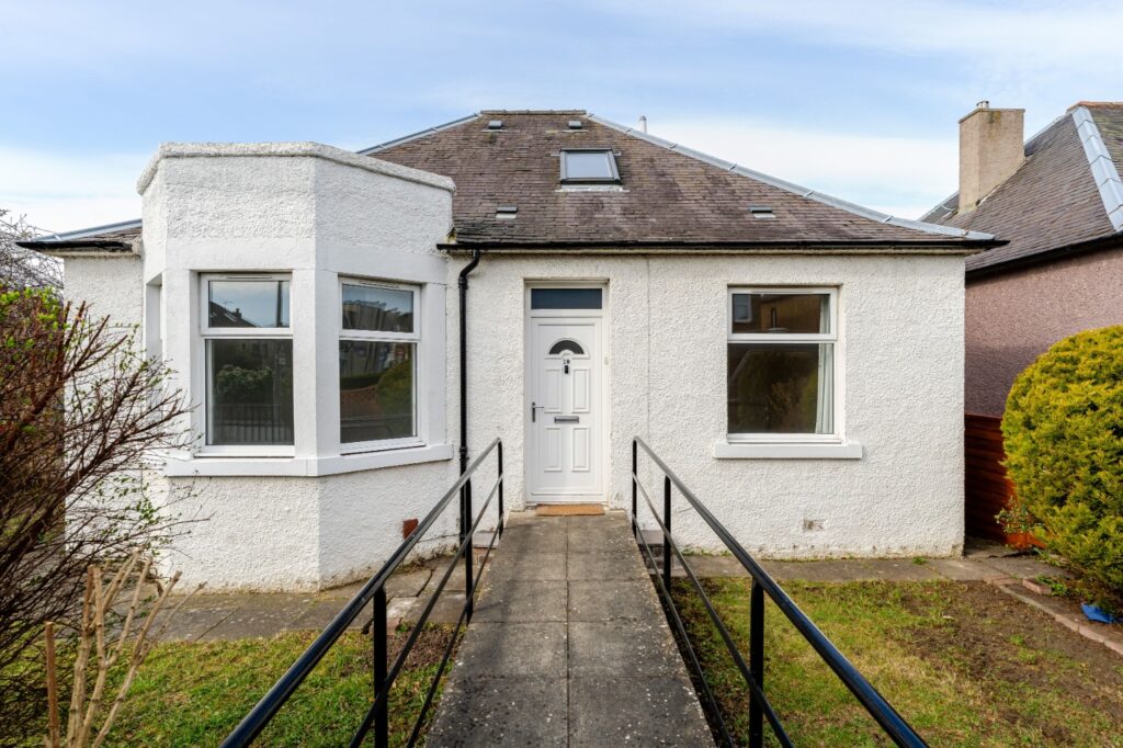 Featherhall Avenue, Corstorphine, EH12
